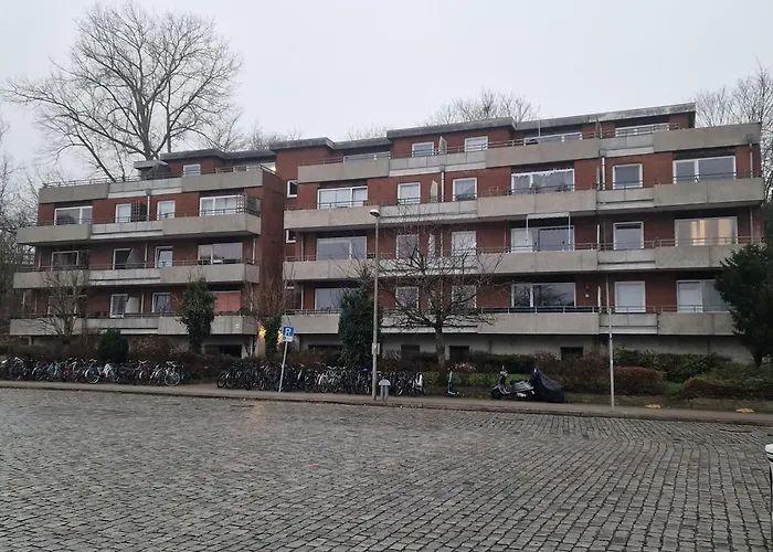 Foruz - Apartment Mit Balkon & Tg-Stellplatz