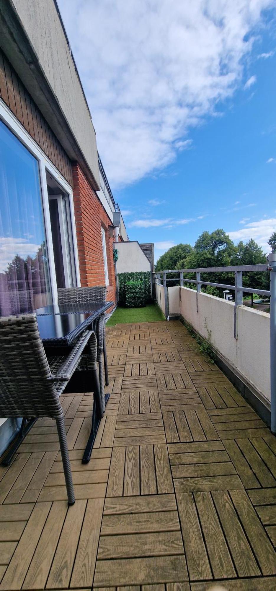 Foruz - Mit Balkon & Tg-stellplatz * Flensburg